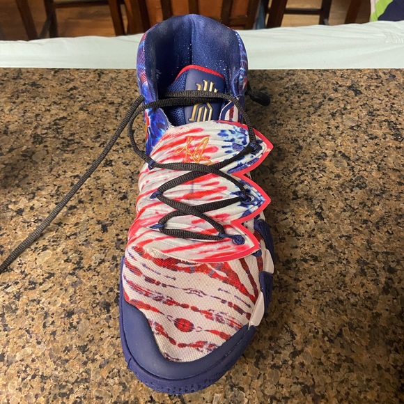 Nike kybrid basketball shoes - Picture 7 of 11